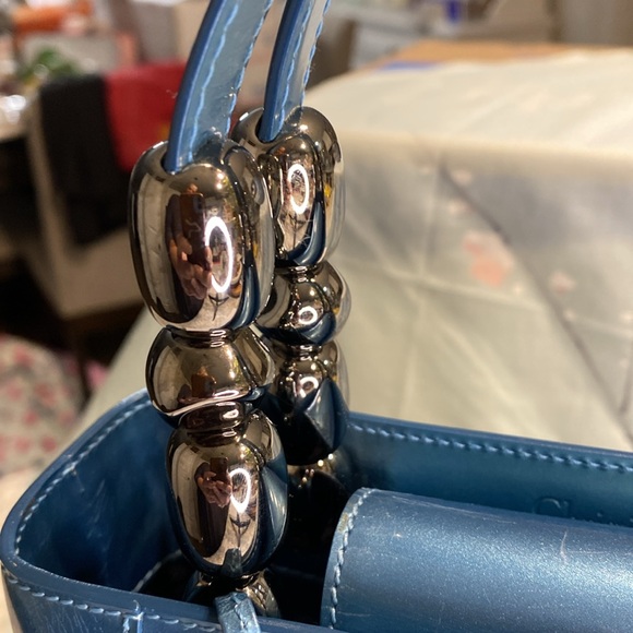 Christian Dior Maris Pearl Logo Patent Leather Handbag - Picture 8 of 17